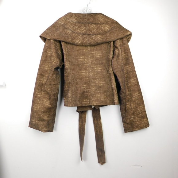 Alligator Print Cropped Shawl Collar Wrap Coat Med - Picture 3 of 8